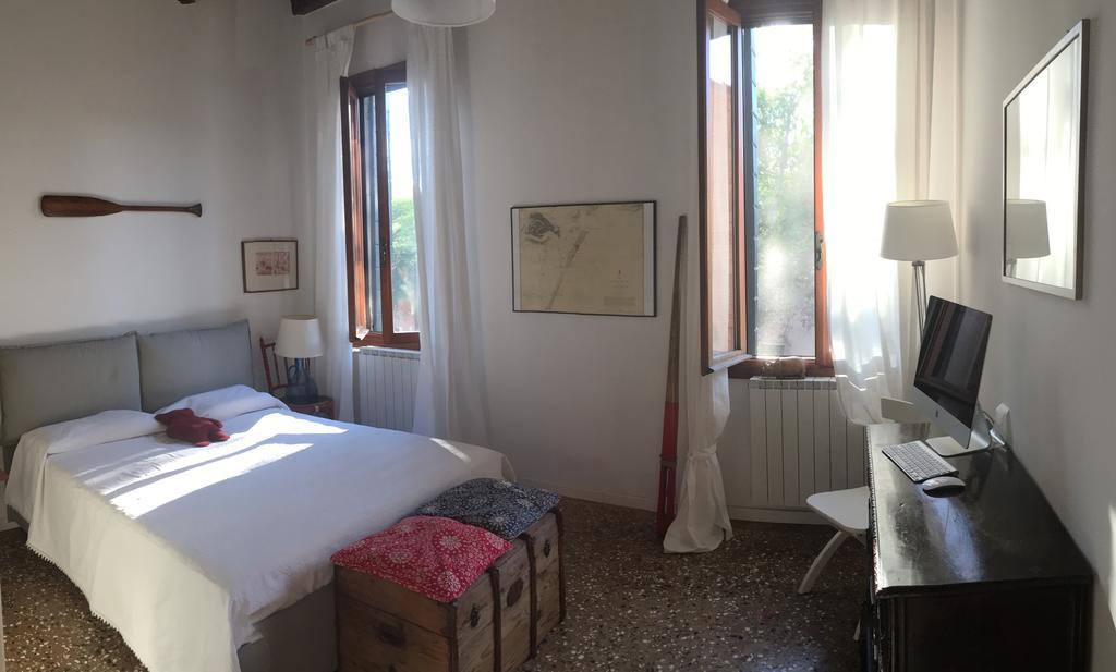 La Casa Del Pittore Venedig Exteriör bild